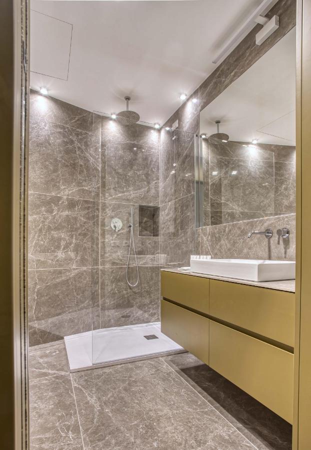 Le Suite Del Corso The Smart Boutique Aparthotel By Ospitami Милан Экстерьер фото